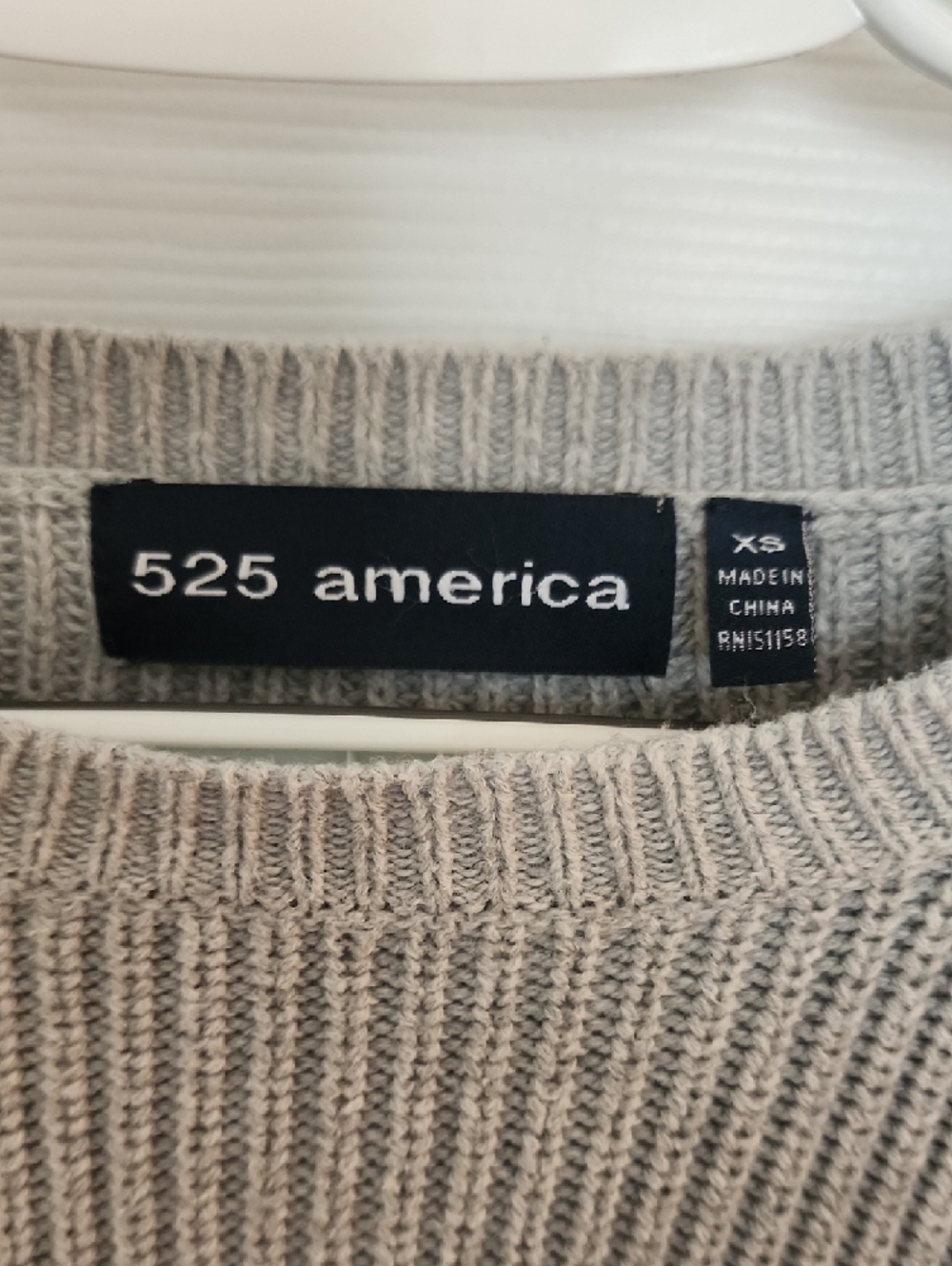 525 America 100% Cotton  Light Gray Rib-Knit Crewneck Sweater - Picture 2 of 6